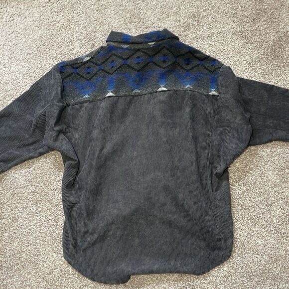 NWOT flannel - Picture 3 of 7